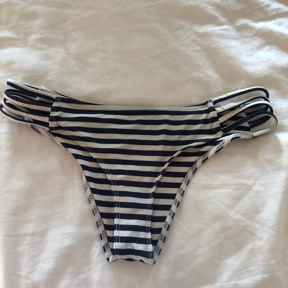 Fankies Bikinis Vintage Bottoms